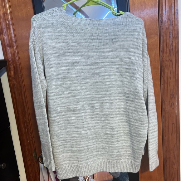 grey winter sweater - Picture 3 of 3